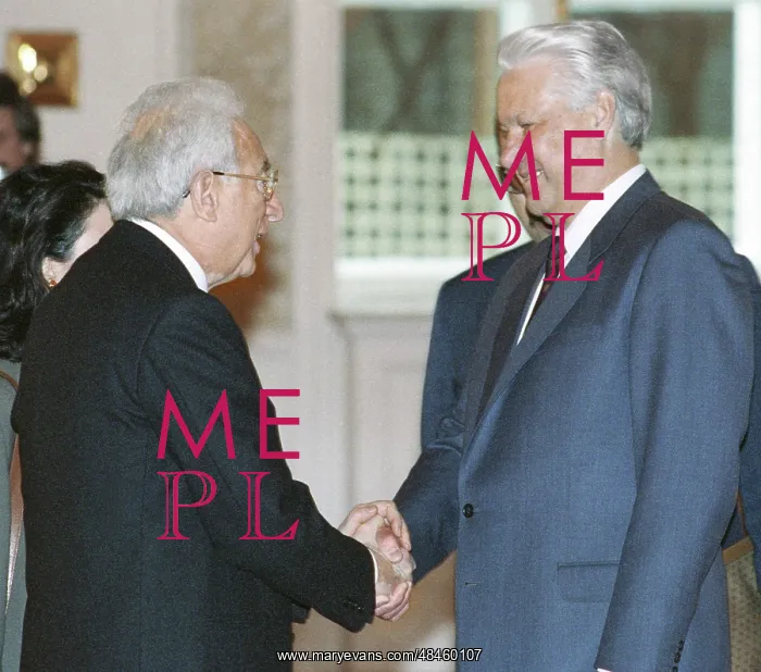 : Francesco Cossiga visit to Italy, 1992 : Francesco Cossiga visit to Italy, 1992