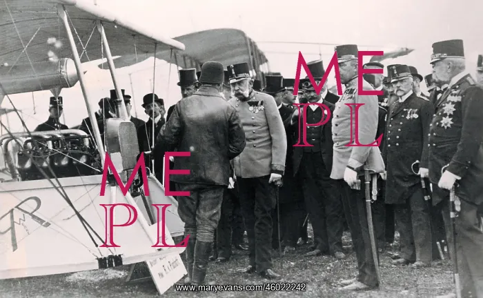 : Francis Joseph I. with the pilot of a Etrich-Taube : Francis Joseph I. with the pilot of a Etrich-Taube