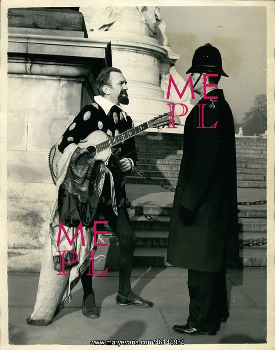 : Francis Stanislaw as Gonzago, Duke of Vienna : Francis Stanislaw as Gonzago, Duke of Vienna