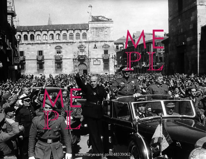 : Francisco Franco in Leon, 1939 : Francisco Franco in Leon, 1939