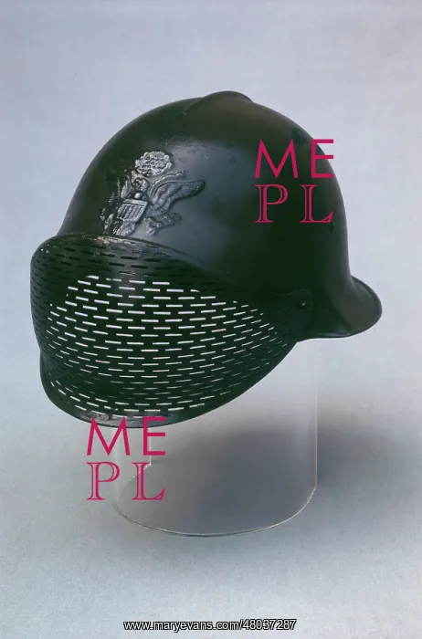 : Franco-American Dunand helmet with visor, WW1 : Franco-American Dunand helmet with visor, WW1