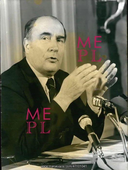 : Francois Mitterrand gives early press conference : Francois Mitterrand gives early press conference