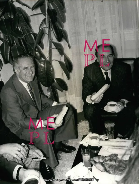 : Francois Mitterrand and Jacques Sallebert, breakfast : Francois Mitterrand and Jacques Sallebert, breakfast