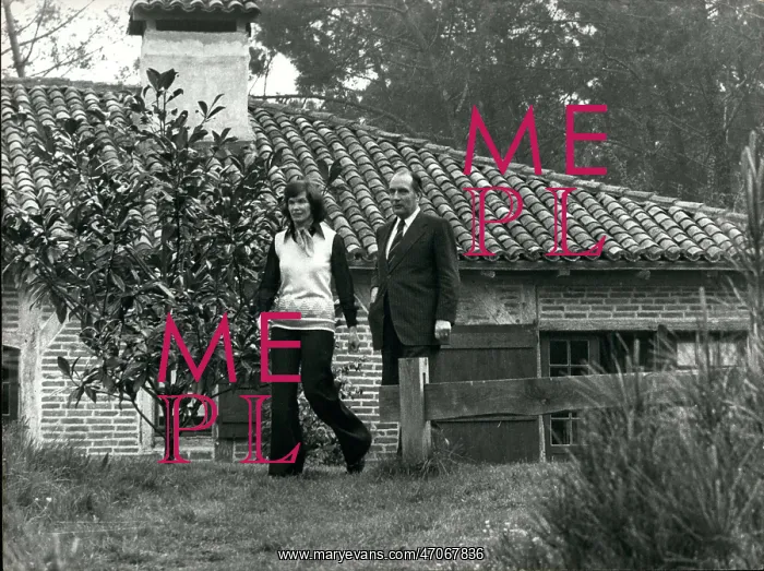 : Francois Mitterrand and wife Danielle, Easter weekend : Francois Mitterrand and wife Danielle, Easter weekend
