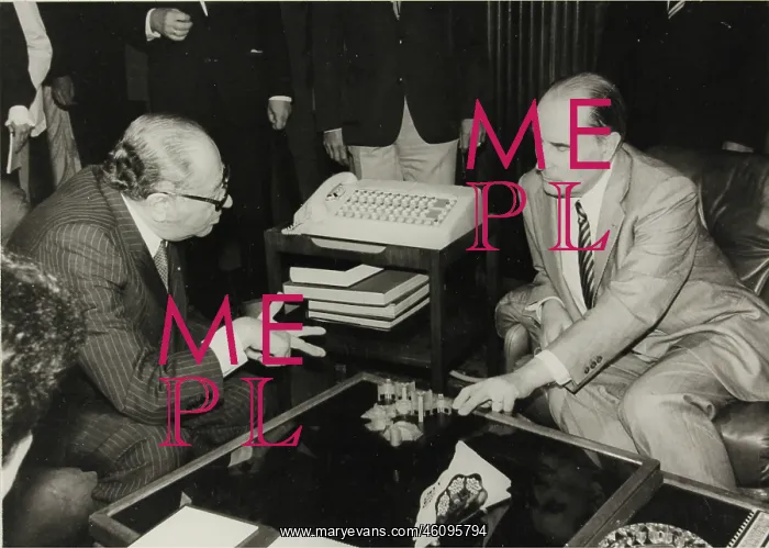 : Franiois Mitterrand and Bruno Kreisky : Franiois Mitterrand and Bruno Kreisky