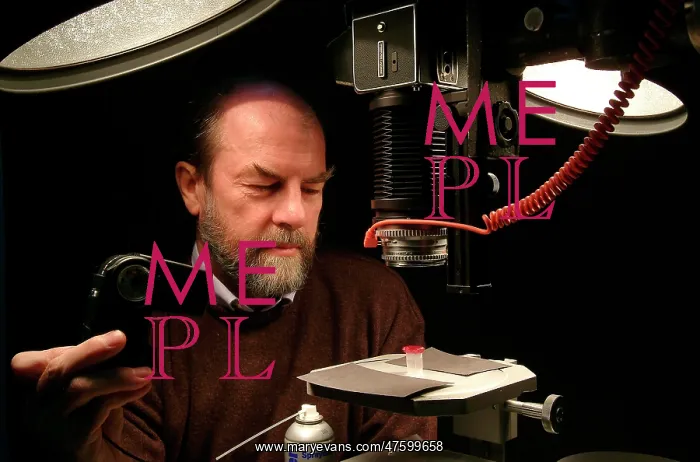 : Frank Greenaway, Science Photographer : Frank Greenaway, Science Photographer