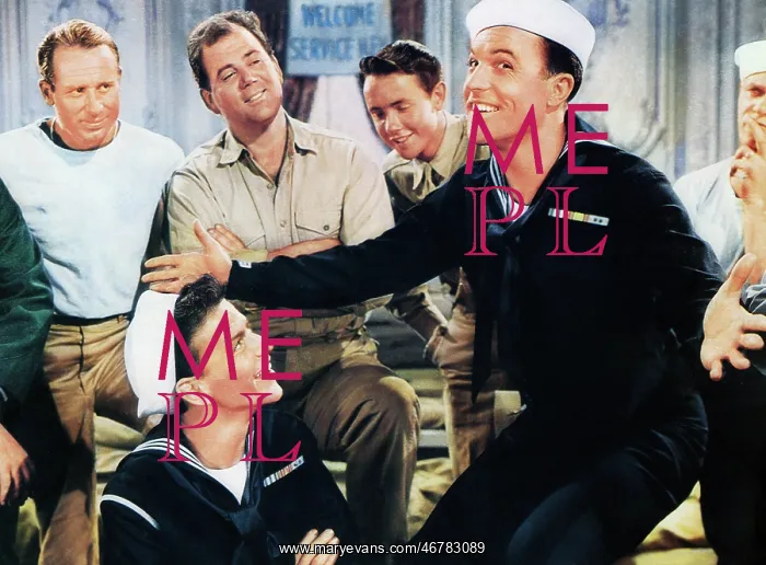 : Frank Sinatra - Gene Kelly - celebrity : Frank Sinatra - Gene Kelly - celebrity