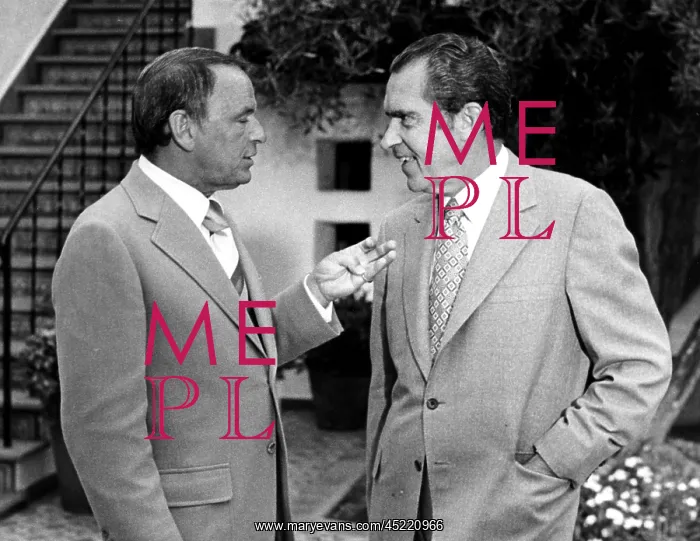 : Frank Sinatra and President Richard Nixon ? : Frank Sinatra and President Richard Nixon ?