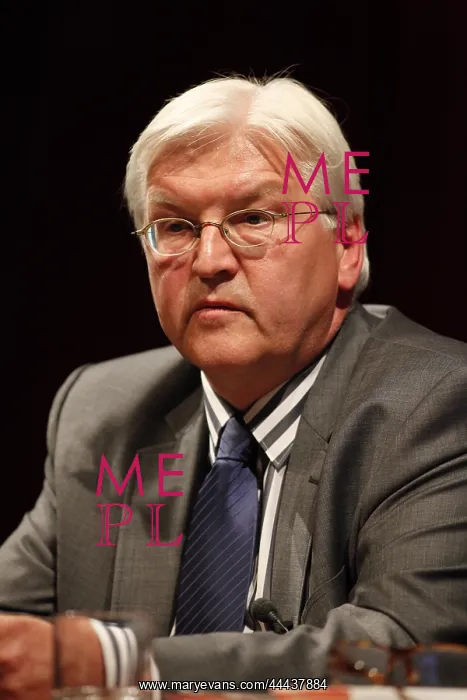 : Frank-Walter Steinmeier : Frank-Walter Steinmeier