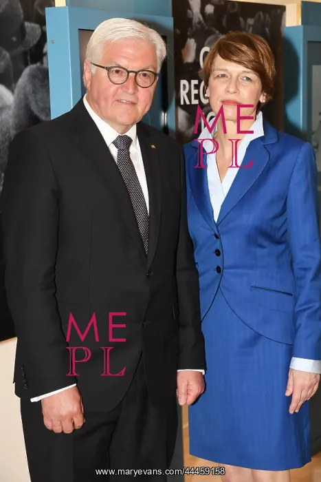 : Frank-Walter Steinmeier & Elke B&, xfc;denbender Frank-Walter : Frank-Walter Steinmeier & Elke B&, xfc;denbender Frank-Walter