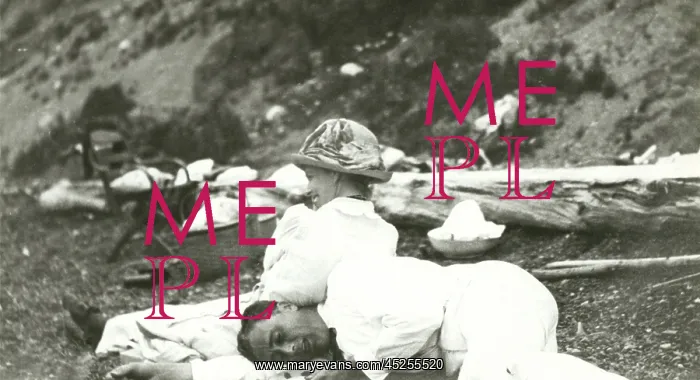: Franklin and Eleanor Roosevelt relaxing at Campobello : Franklin and Eleanor Roosevelt relaxing at Campobello
