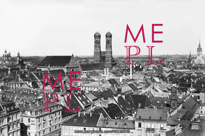 : Frauenkirche in Munich, 1912 : Frauenkirche in Munich, 1912