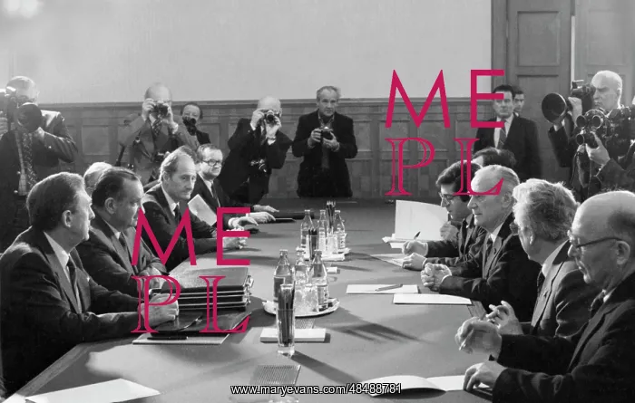 : Fred Sinowatz's visit to USSR : Fred Sinowatz's visit to USSR