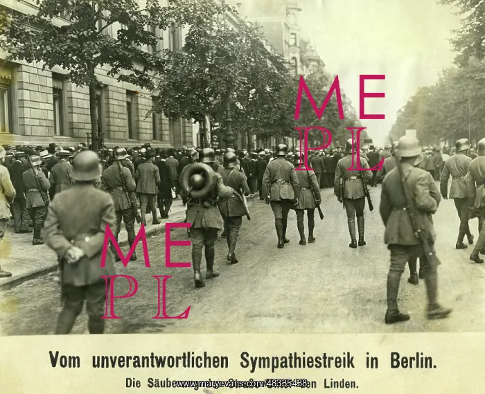 : Freikorps members in Berlin, around 1919 : Freikorps members in Berlin, around 1919