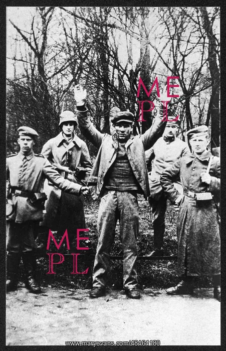 : FREIKORPS WITH PRISONER : FREIKORPS WITH PRISONER