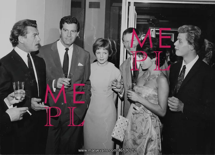 : The French actor Jean Marais (left) after the end : The French actor Jean Marais (left) after the end
