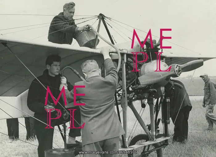 : French Aviator Jean Salis : French Aviator Jean Salis