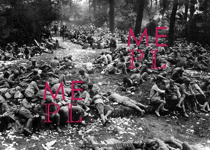 : French captives at the Western Front, 1918 : French captives at the Western Front, 1918