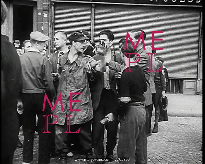 : French Civilians Gathering, Milling Around : French Civilians Gathering, Milling Around