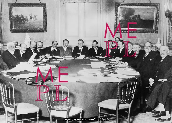 : French delegation during the Second Hague Conference, 1930 : French delegation during the Second Hague Conference, 1930