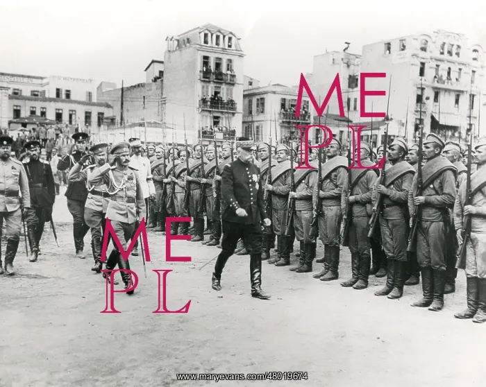 : French General at review of Russian troops, WW1 : French General at review of Russian troops, WW1