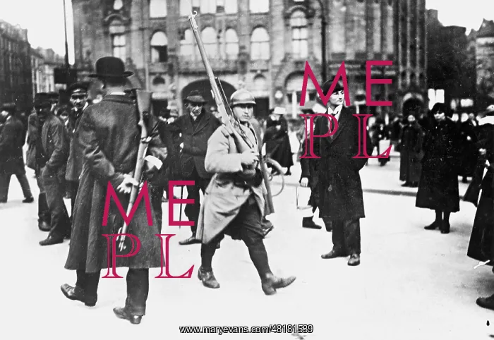 : French guard in Frankfurt, 1923 : French guard in Frankfurt, 1923