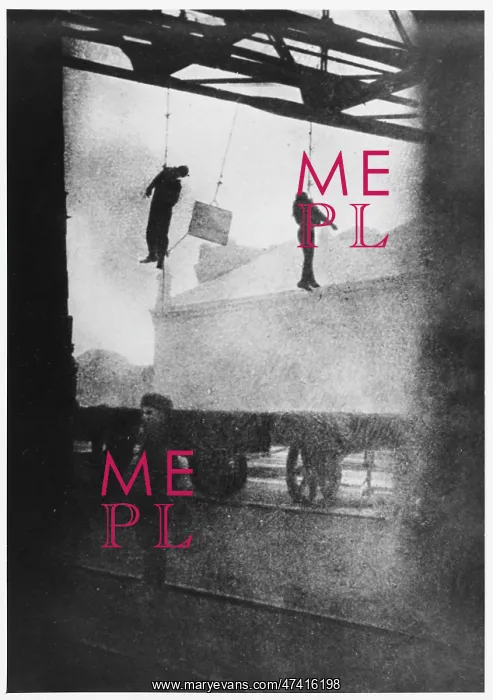 : FRENCH HANG BOLSHEVIKS : FRENCH HANG BOLSHEVIKS