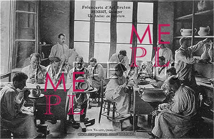 : FRENCH POTTERS : FRENCH POTTERS