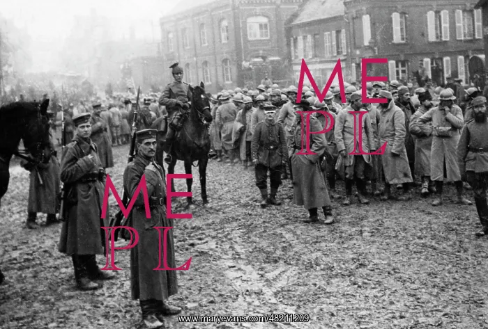: French prisoners of war, 1916 : French prisoners of war, 1916
