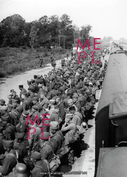 : French prisoners of war, 1940 : French prisoners of war, 1940