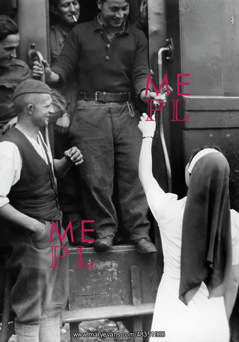 : French prisoners of war, 1941 : French prisoners of war, 1941