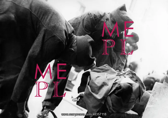 : French prisoners of war, 1941 : French prisoners of war, 1941
