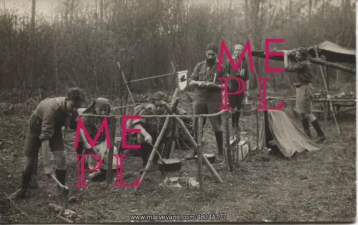 : French scouts on a training course : French scouts on a training course