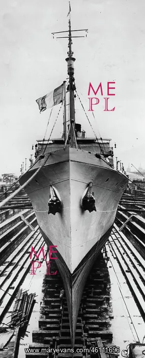 : The French ship VILLEDYS in dry dock : The French ship VILLEDYS in dry dock