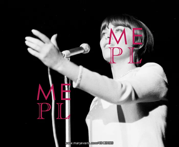  : French singer Mireille Mathieu