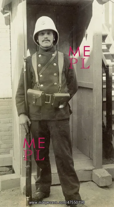 : French soldier in China : French soldier in China