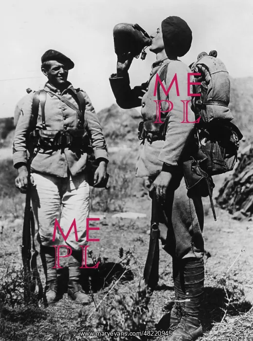 : French soldiers, 1936 : French soldiers, 1936
