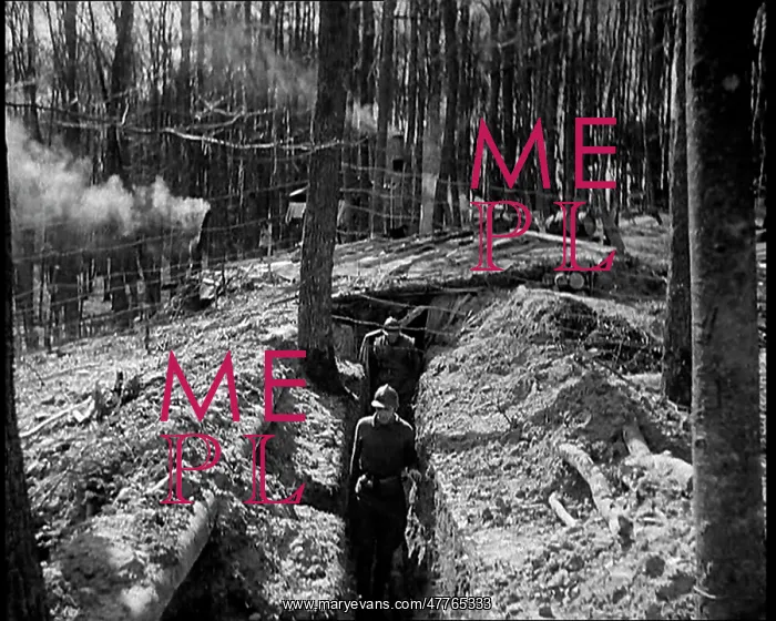 : French Soldiers Digging Deep Trenches Near : French Soldiers Digging Deep Trenches Near