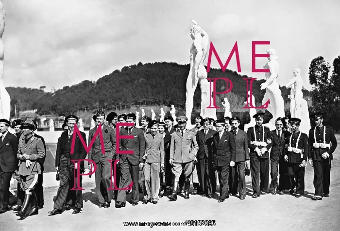 : French students in the Forum Mussolini in Rome, 1935 : French students in the Forum Mussolini in Rome, 1935