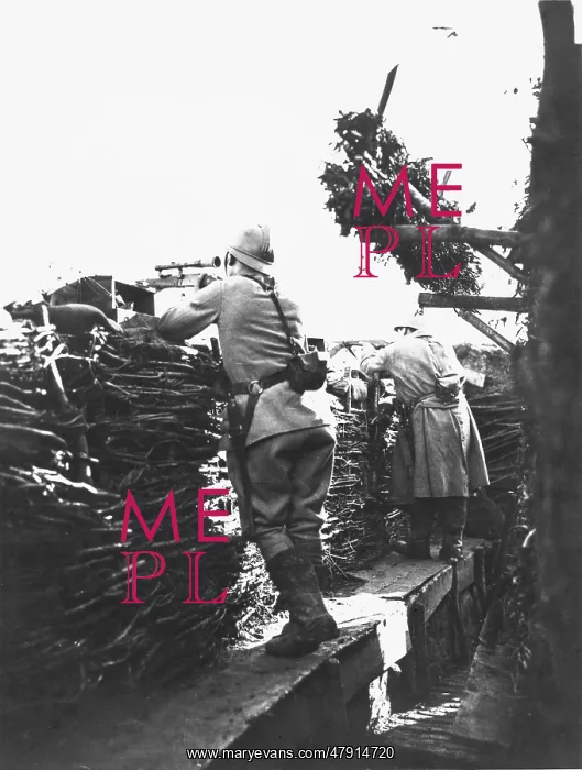 : French trench WWI : French trench WWI
