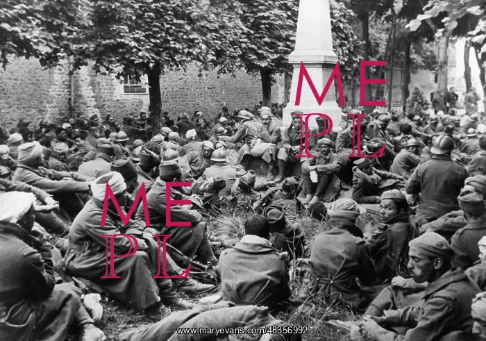 : French troops in captivity, 1940 : French troops in captivity, 1940