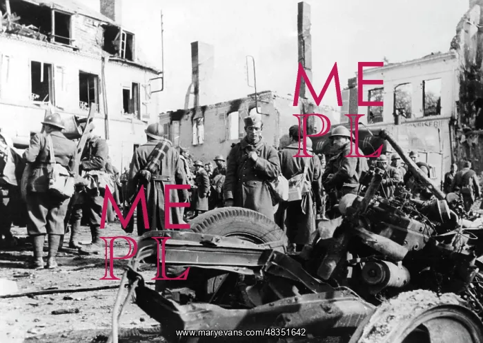 : French troops after the capture in Roczy, 1940 : French troops after the capture in Roczy, 1940
