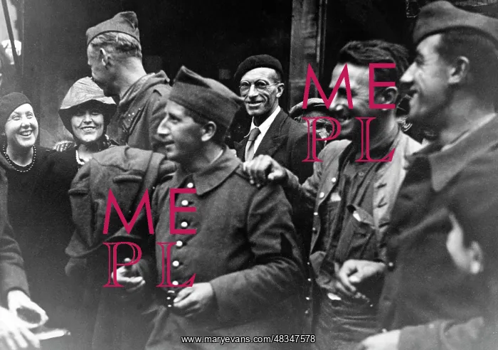 : French troops after the demobilization, 1940 : French troops after the demobilization, 1940
