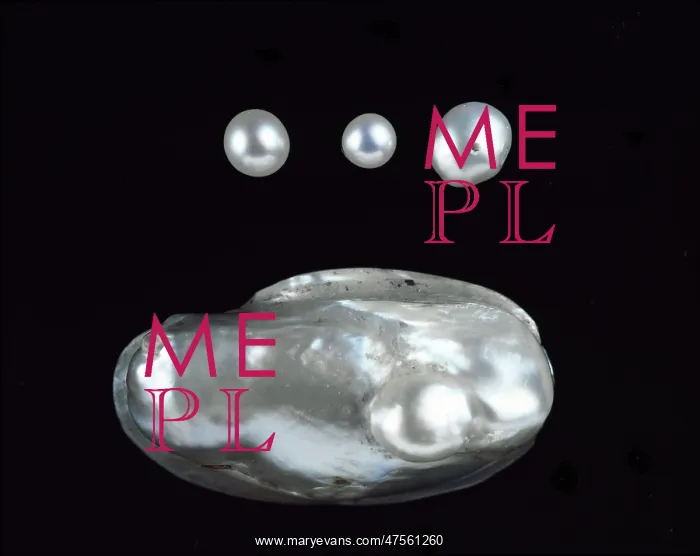 : Freshwater pearls : Freshwater pearls