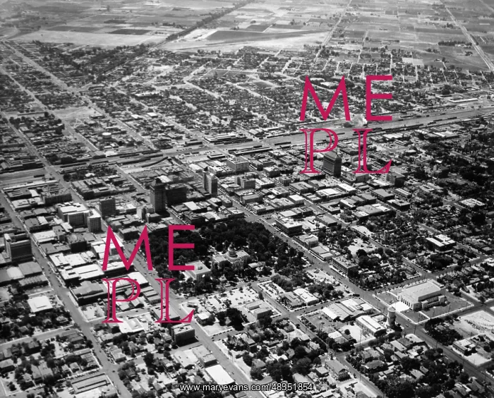 : Fresno, California, 1942 : Fresno, California, 1942