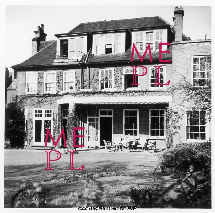 : FREUD / MARESFIELD / 110 : FREUD / MARESFIELD / 110