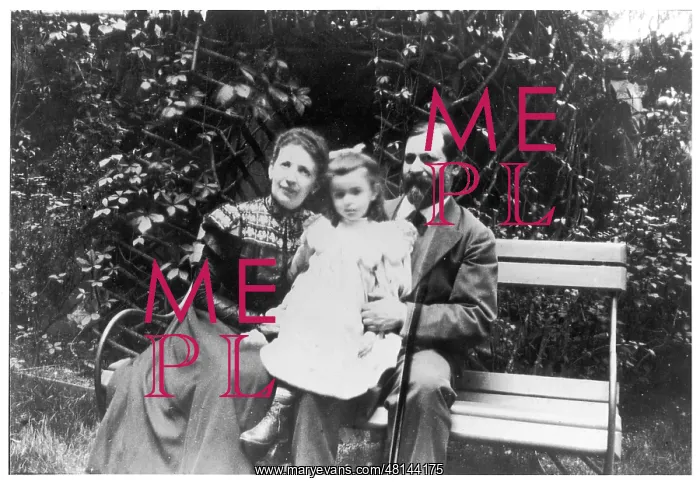 : FREUD / MARTHA / ANNA / 41 : FREUD / MARTHA / ANNA / 41