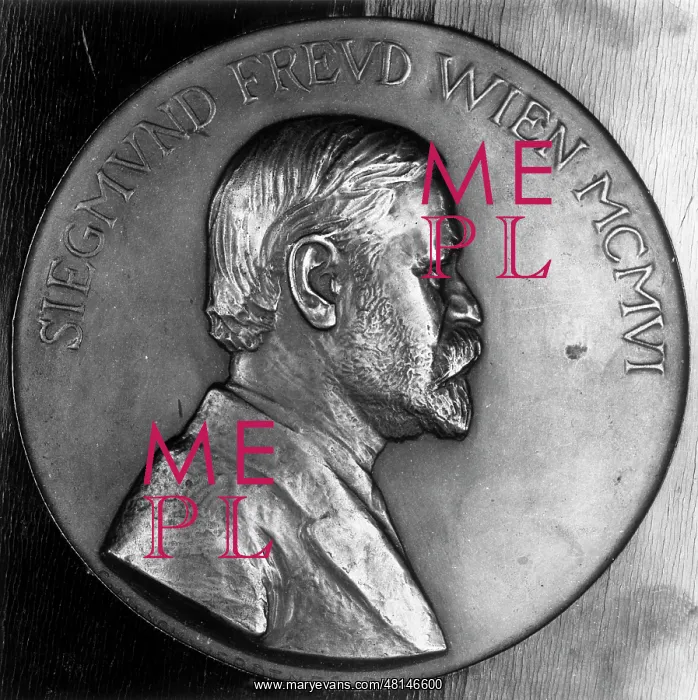 : FREUD MEDALLION 1906 : FREUD MEDALLION 1906