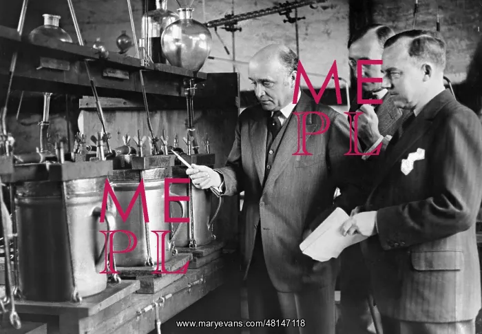 : Friedrich Bergius in his laboratory, 1932 : Friedrich Bergius in his laboratory, 1932
