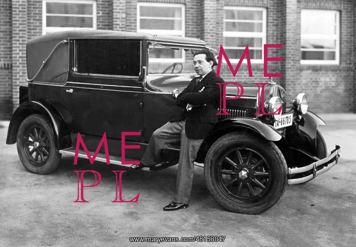 : Friedrich Hollaender, 1930 : Friedrich Hollaender, 1930